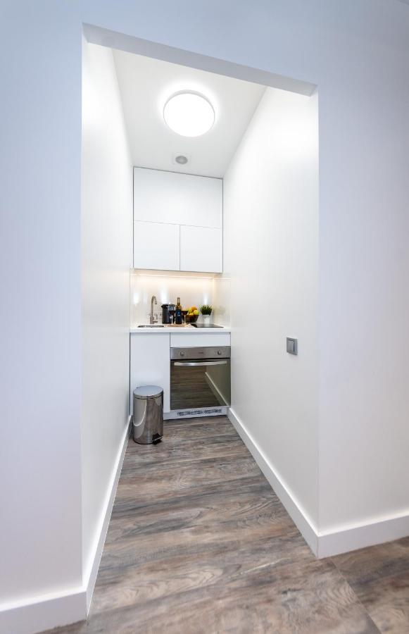 Victory-29 Luxury Apartment Center 키예프 외부 사진